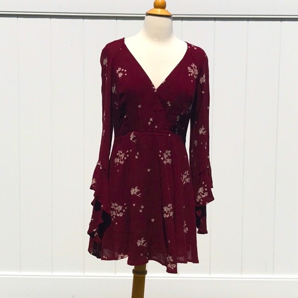 Free People Burgundy Floral Cream Embroidered Belle Sleeved Midi Dress Size 6 - Picture 2 of 15